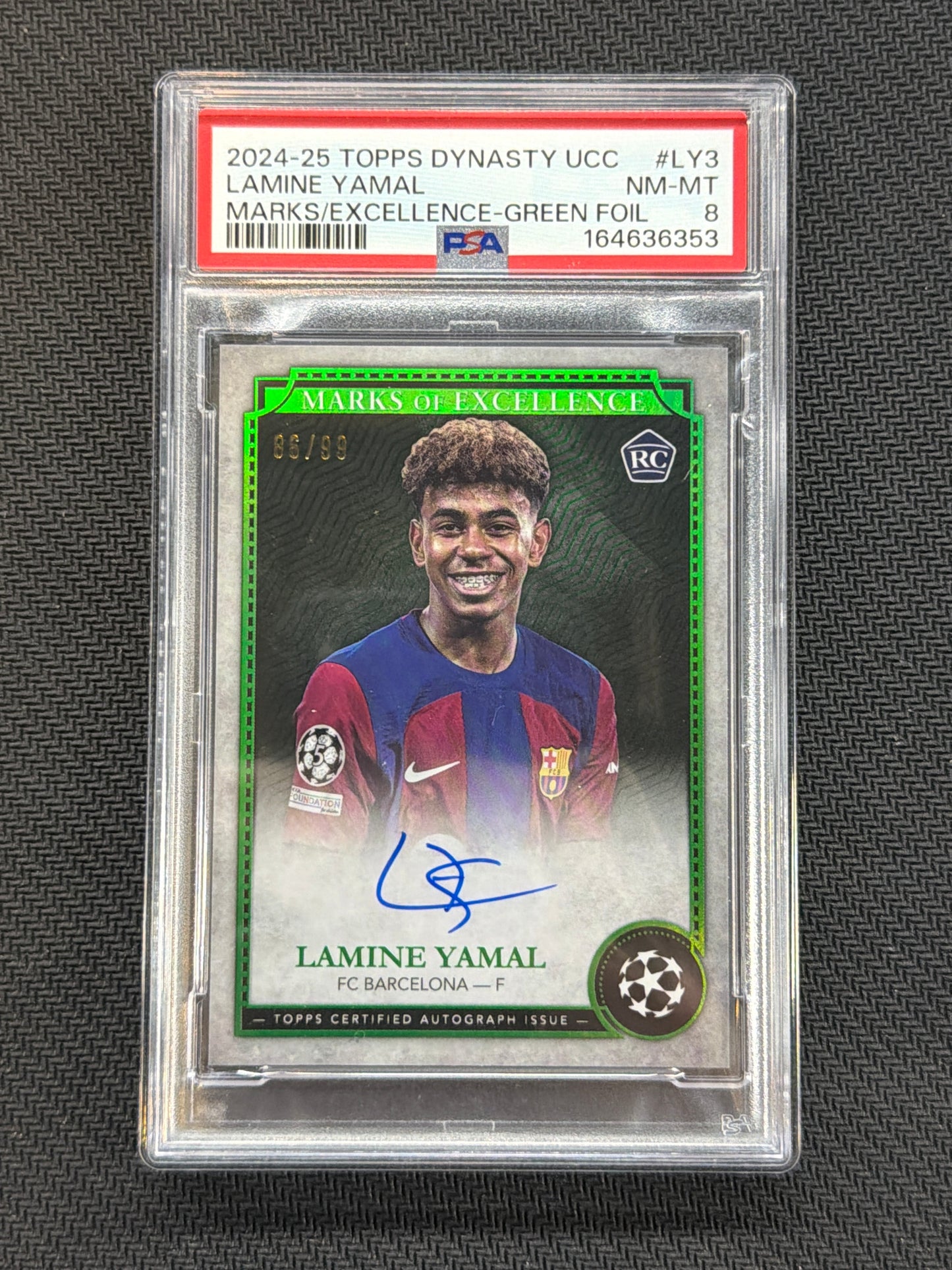 2024-25 Topps Dynasty UCC Lamine Yamal Rookie Auto /99 Green Foil
