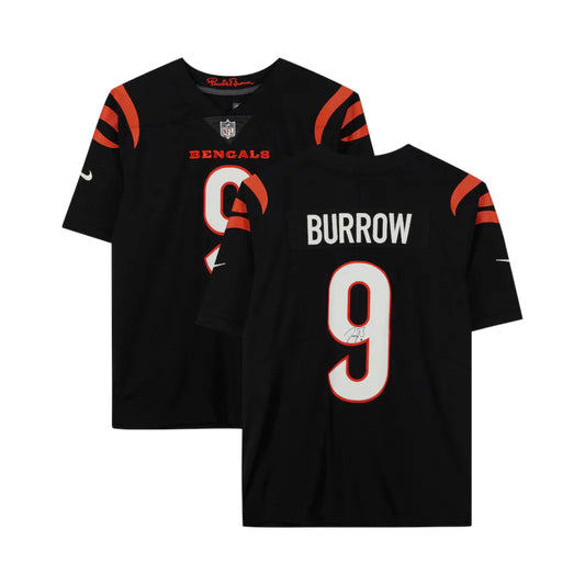 Fanatics Authentic Joe Burrow Autographed Cincinnati Bengals Nike Black Vapor Limited Jersey